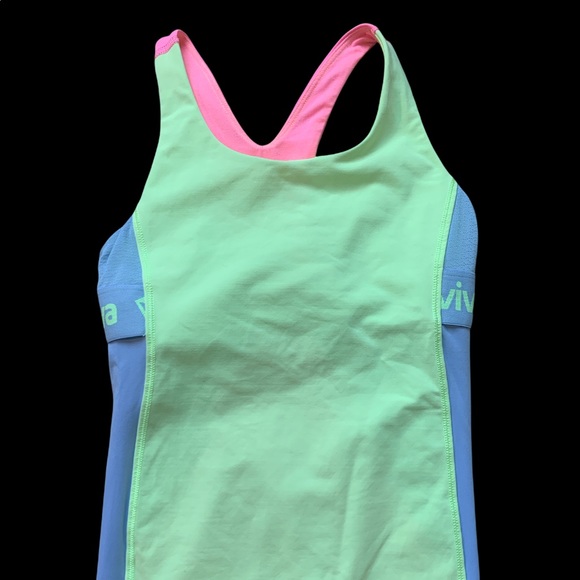 Ivivva multi color sports top size 7 - Picture 2 of 3